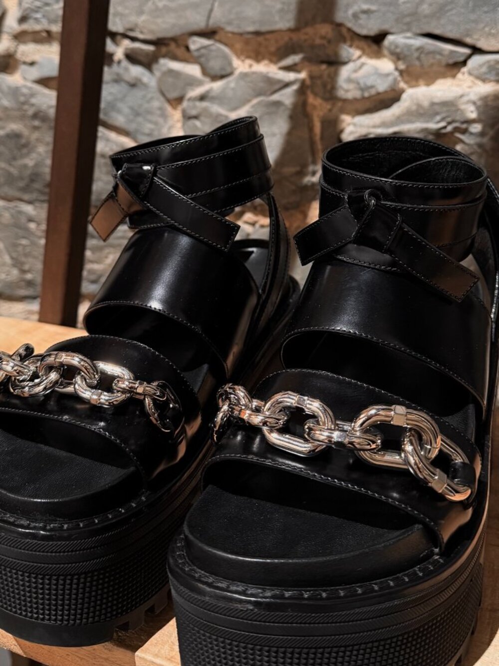 Louis Vuitton 2016 Black Leather Samourai Chunky Platform Sandals - Picture 10 of 12